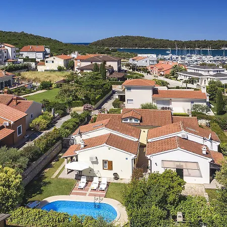 Dom wakacyjny Casa Helena Banjole