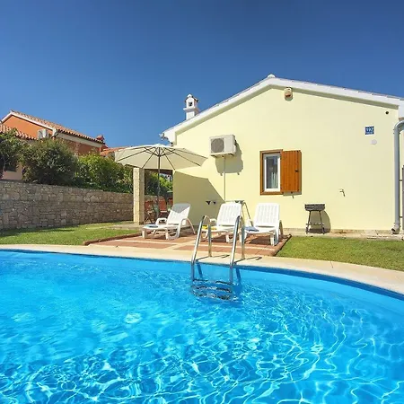 Casa Helena Nyaraló *