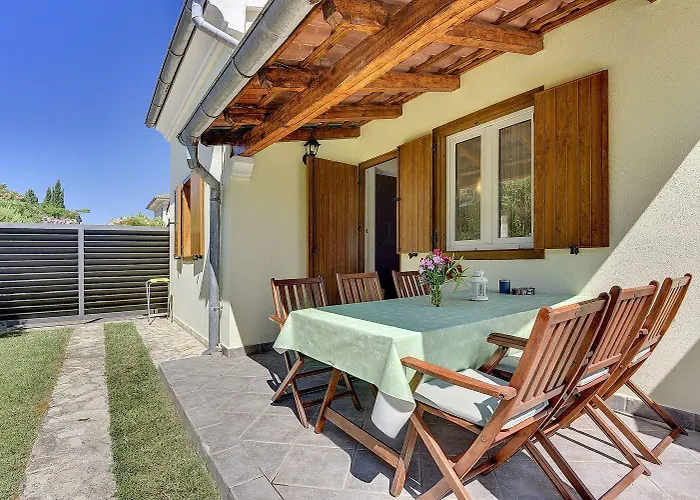 Casa Helena 펜션 *